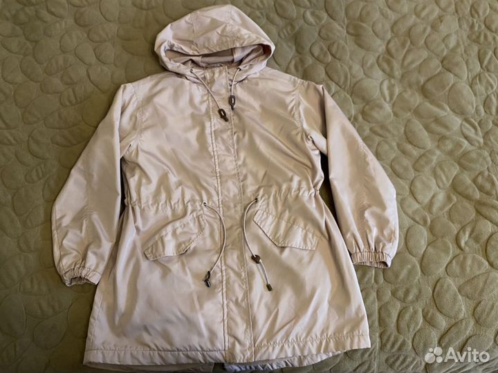 Ветровка для девочки