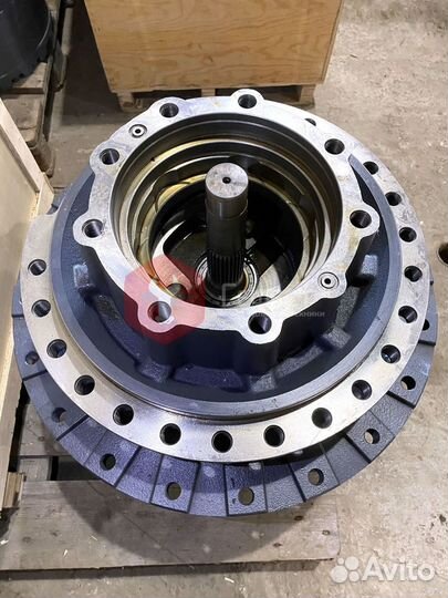 Бортовой редуктор Hitachi ZX350K 9190221