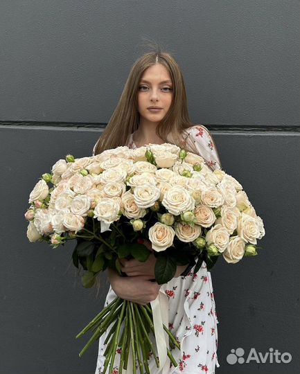 Кустовые розы. Букет кустовых роз