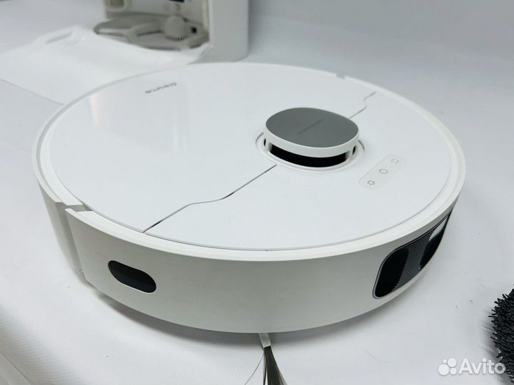 Робот-пылесос Dreame Bot L10s Ultra White (RLS6lad