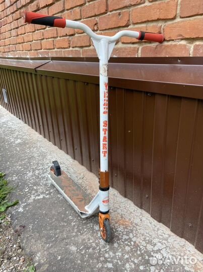 Трюковой самокат