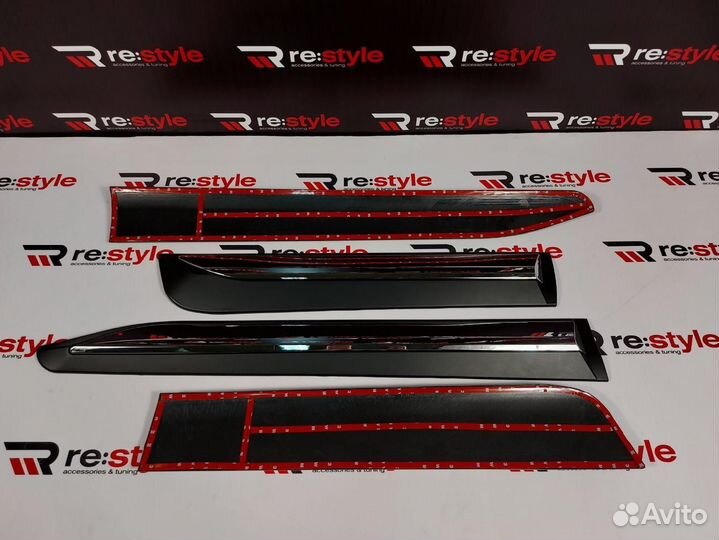 Молдинги дверей Toyota Hilux Pick Up S2540