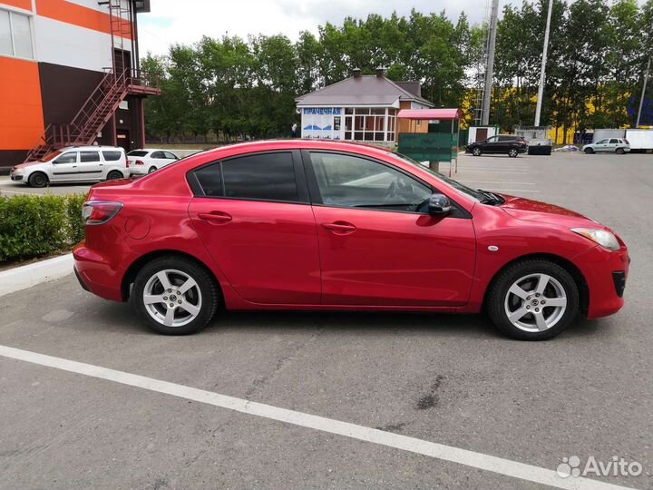 Mazda 3 1.6 МТ, 2011, 190 200 км