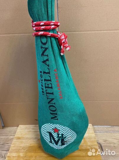 Хамон Иберико Себо на кости Испания