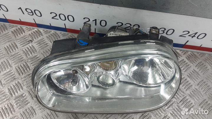 Фара Volkswagen Golf 4 (1997-2005)