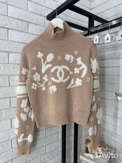 Свитер женский Chanel
