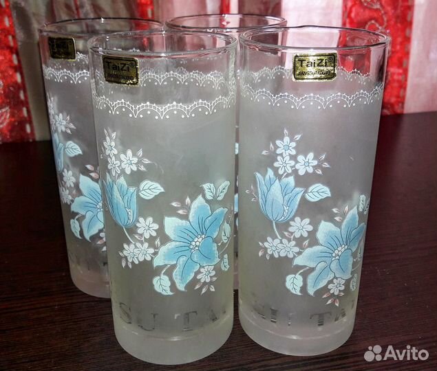 Стаканы для сока и воды