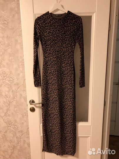 Вечернее платье в пол 46 размер