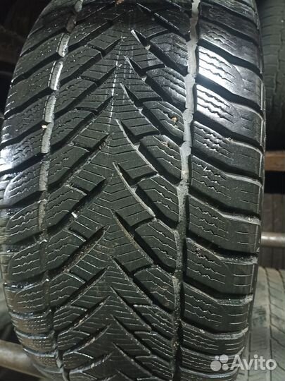 Goodyear Eagle Ultra Grip 245/45 R18