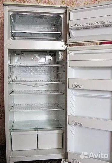 Atlant 2кам 1,5м в отличном рабочем состоянии