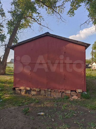 Дом 40 м² на участке 2 сот.