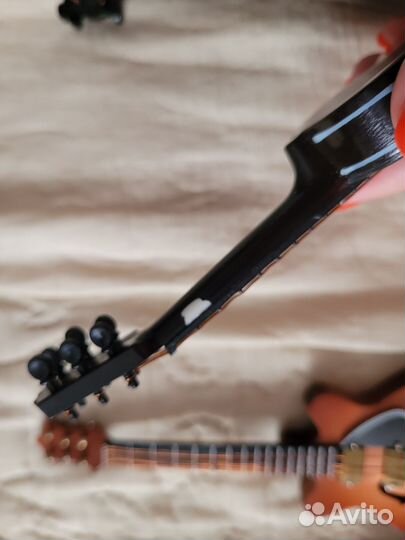 Коллекция музыкальных инструментов