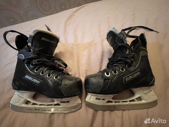 Хоккейные коньки bauer vapor x100