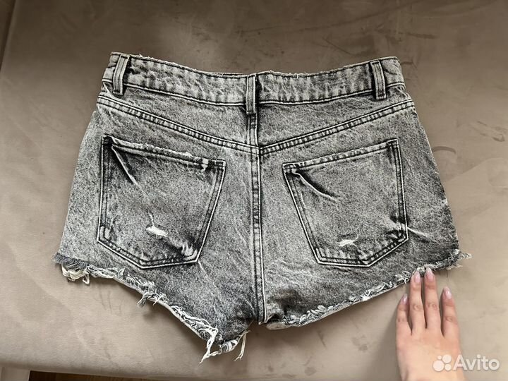 Шорты Zara