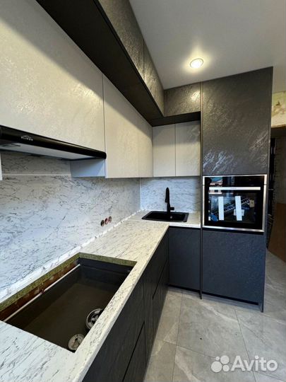 Кухни на заказ любой сложности