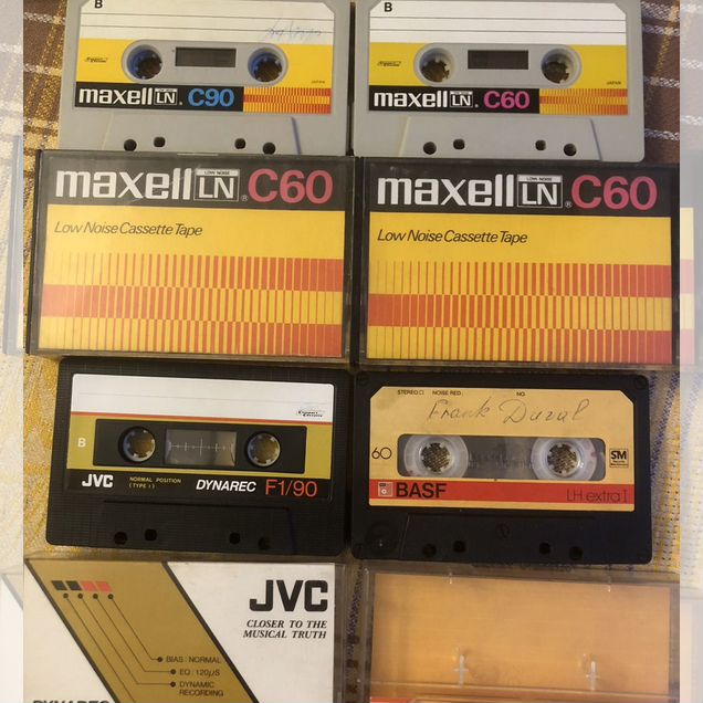 Винтажные кассеты jvc, basf, maxell