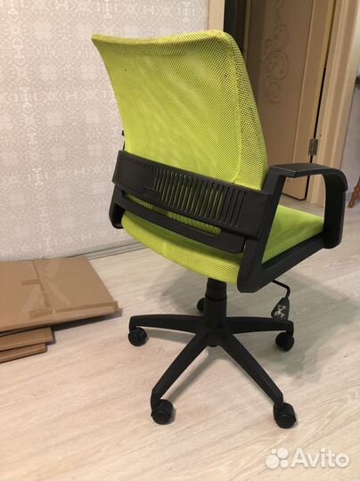 Компьютерное кресло