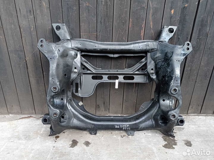 Б/У Б/У Балка передняя 2126280457 mercedes-benz