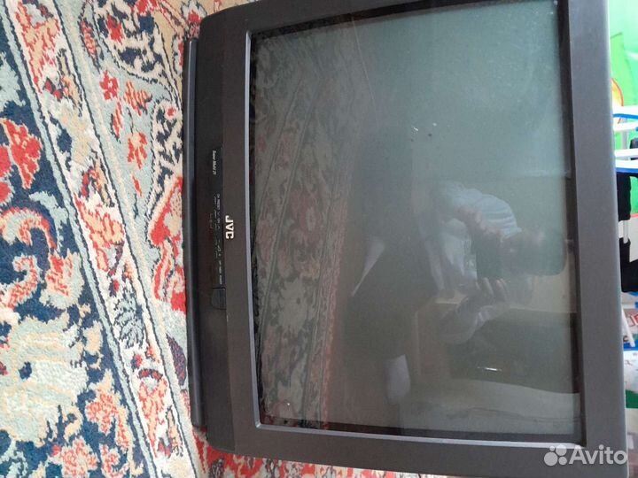 Телевизор