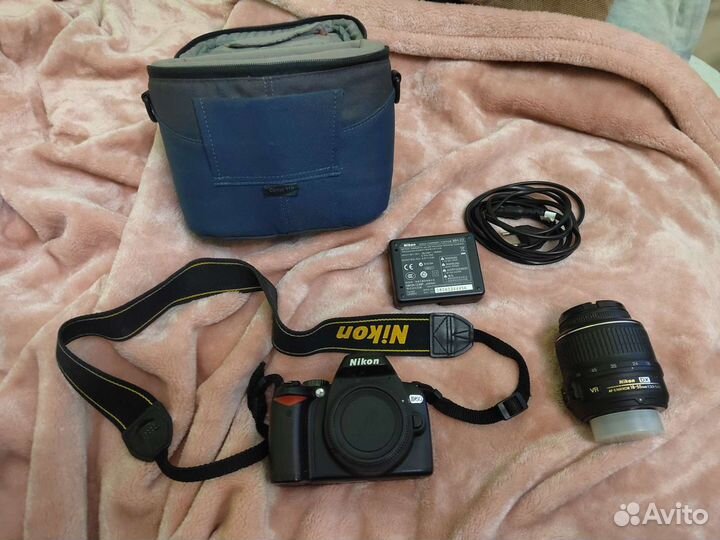 Продам фотоаппарат Nikon D60 в хорошем состоянии