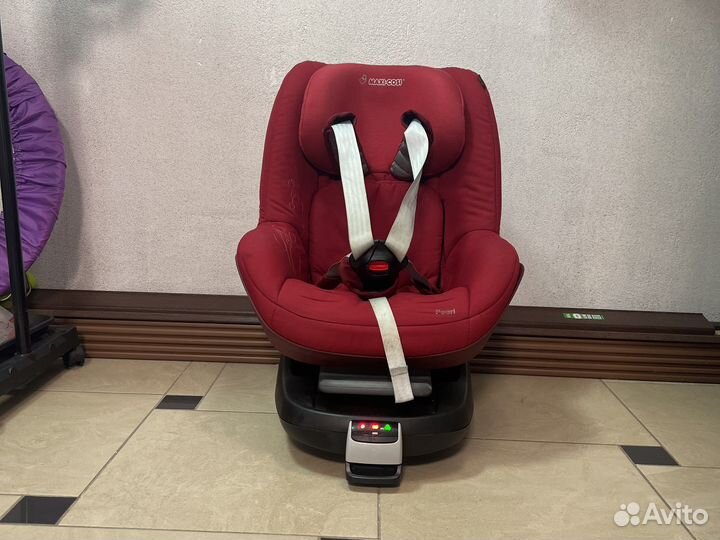 Автомобильное кресло maxi cosi pearl