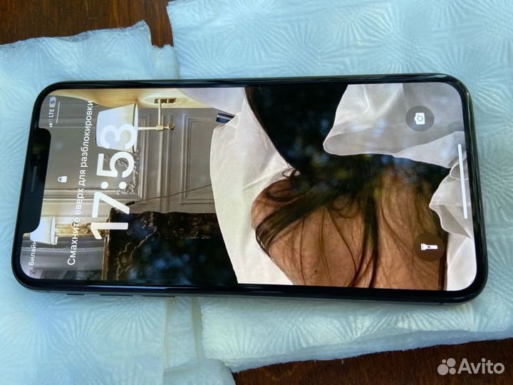 iPhone 10 xs телефоны