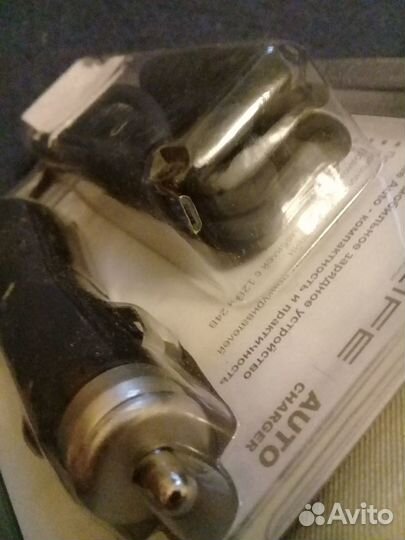 Зарядное устройство для телефона в автомобиль