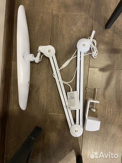 Бестеневая лампа