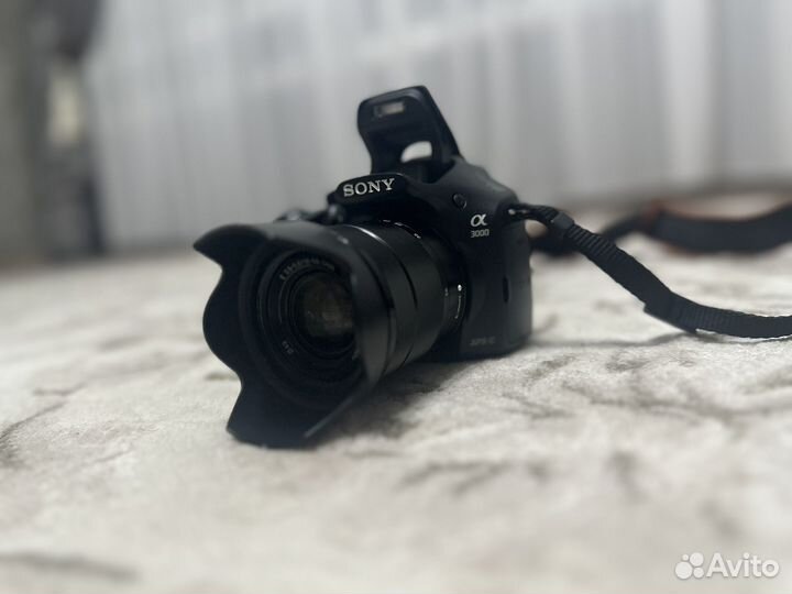 Компактный фотоаппарат