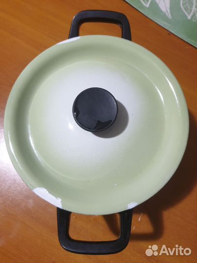 Кастрюля 2 литра эмалированная бу