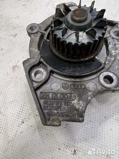 Помпа audi q5 8r 2.0 cdn