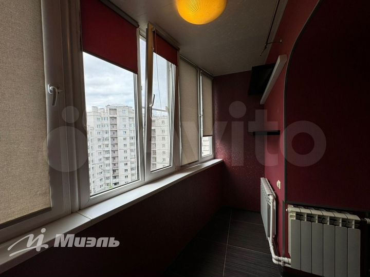 1-к. квартира, 42 м², 9/12 эт.