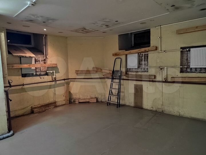 Торговая площадь, 42 м²