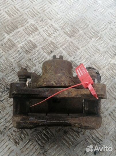 Суппорт передний левый Nissan Teana J32 2.5 QR25DE