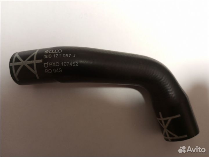 Патрубок системы охлаждения Audi A4 B6/B7