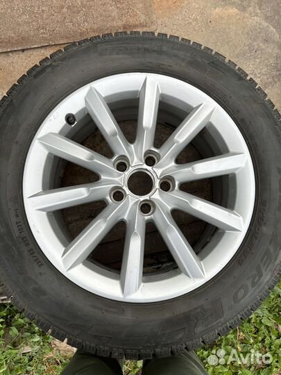 Диски на Audi Q3 R17