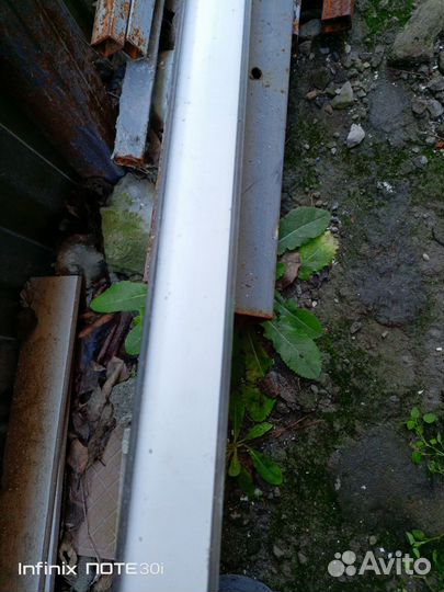 Плинтус кухонный