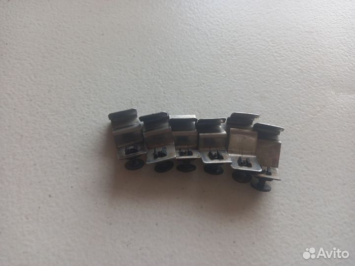 Дефлектор капота на тайота раф 4