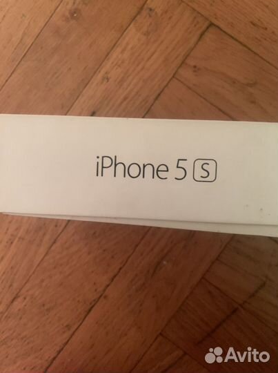 Коробка от iPhone 5s