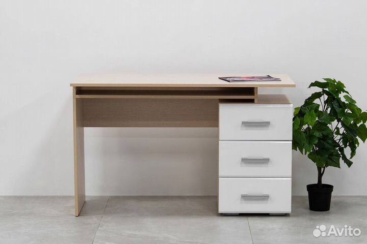 Письменный стол Симба