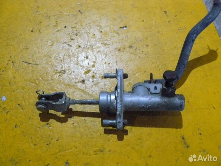 Цилиндр сцепления главный для Mitsubishi Lancer 9