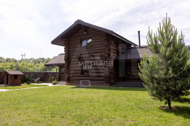 Дом 168 м² на участке 10 сот.