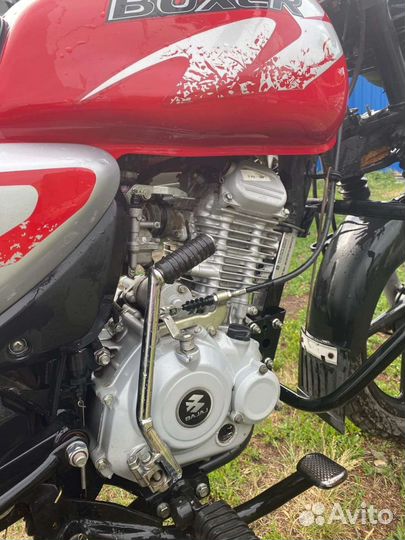 Мотоцикл bajaj Baxer 125