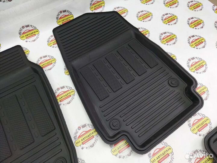 Резиновые коврики на LADA Niva с 2020г.в