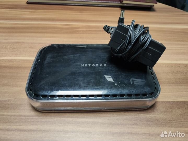 Wi-Fi роутер netgear WNR1000