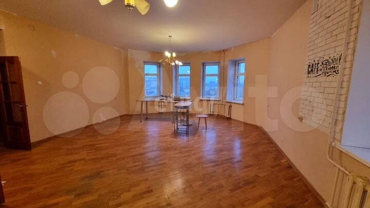 2-к. квартира, 74,4 м², 9/10 эт.