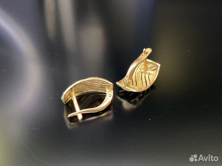Золотые серьги Пластины 3.2 гр