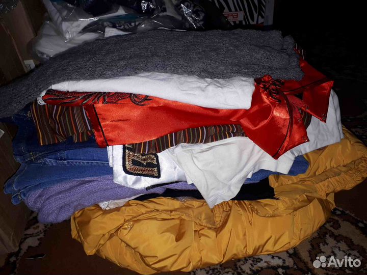 Одежда пакетом 140-146 рост на девочку