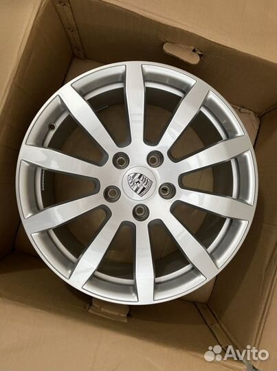 Диски R19 на Porsche Порше оригинал