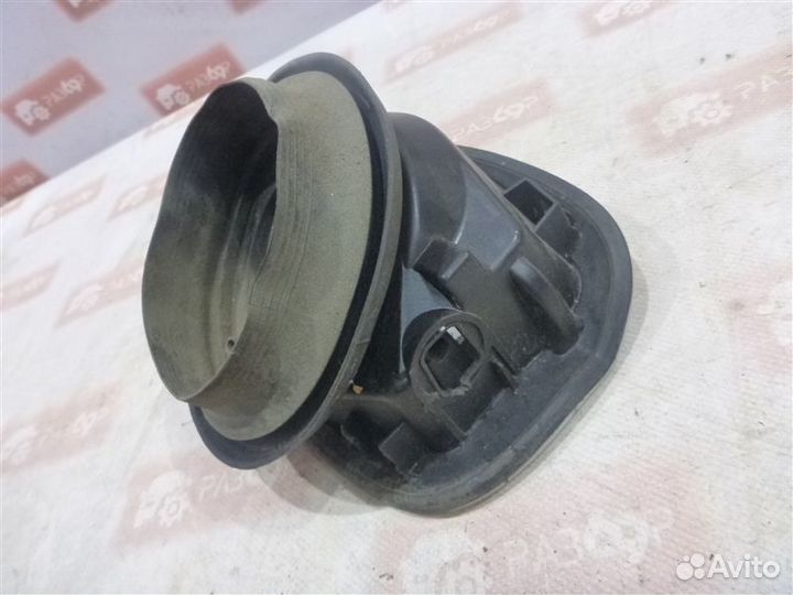 Лючок бензобака Ford Mondeo BD seba 2009